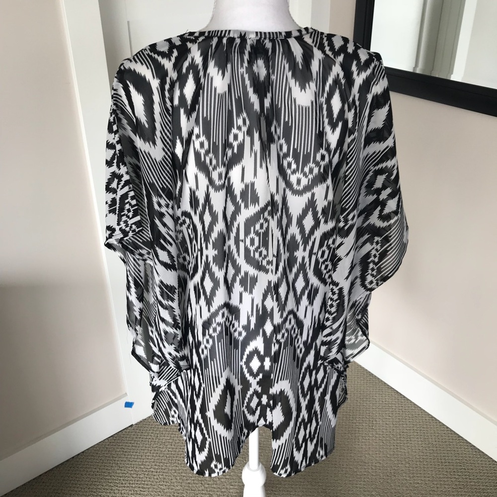 Beaded Coverup - Picture 5 of 7